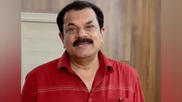 മുകേഷിന്റെ മുൻകൂർ ജാമ്യം റദ്ദാക്കണമെന്ന് ആവശ്യപ്പെട്ട് സർക്കാർ ഹൈക്കോടതിയിലേക്ക് മുകേഷിന്റെ മുൻകൂർ ജാമ്യം റദ്ദാക്കണമെന്ന് ആവശ്യപ്പെട്ട് സർക്കാർ ഹൈക്കോടതിയിലേക്ക്