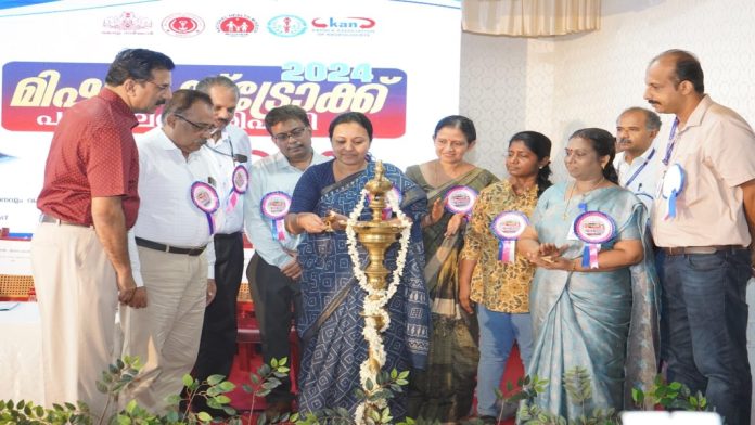 രാജ്യത്ത് ആദ്യമായി മിഷന് സ്ട്രോക്ക് നടപ്പിലാക്കി കേരളം ; എല്ലാ ജില്ലകളിലും സ്ട്രോക്ക് സെന്ററുകള് യാഥാര്ത്ഥ്യമാക്കും : മന്ത്രി വീണാ ജോര്ജ് രാജ്യത്ത് ആദ്യമായി മിഷന് സ്ട്രോക്ക് നടപ്പിലാക്കി കേരളം ; എല്ലാ ജില്ലകളിലും സ്ട്രോക്ക് സെന്ററുകള് യാഥാര്ത്ഥ്യമാക്കും : മന്ത്രി വീണാ ജോര്ജ്