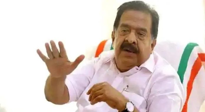 മുഖ്യമന്ത്രിക്ക് എ ഡി ജി പിയെ ഭയം, ഇപ്പോഴത്തേത് കേരളം കണ്ട ഏറ്റവും വലിയ സ്ത്രീ വിരുദ്ധ സർക്കാർ : രമേശ് ചെന്നിത്തല മുഖ്യമന്ത്രിക്ക് എ ഡി ജി പിയെ ഭയം, ഇപ്പോഴത്തേത് കേരളം കണ്ട ഏറ്റവും വലിയ സ്ത്രീ വിരുദ്ധ സർക്കാർ : രമേശ് ചെന്നിത്തല