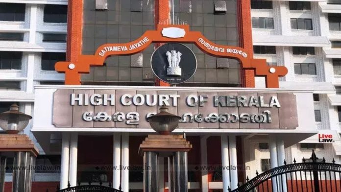 പൊന്നാനിയിലെ ബലാത്സംഗ പരാതി ; ഇടപെട്ട് ഹൈക്കോടതി പൊന്നാനിയിലെ ബലാത്സംഗ പരാതി ; ഇടപെട്ട് ഹൈക്കോടതി