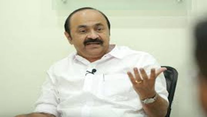 കെ ഫോണിലെ ഹൈക്കോടതി വിധിയുടെ പൂര്ണ്ണരൂപം പരിശോധിച്ച ശേഷം തുടര് നടപടി സ്വീകരിക്കും : വി ഡി സതീശന് കെ ഫോണിലെ ഹൈക്കോടതി വിധിയുടെ പൂര്ണ്ണരൂപം പരിശോധിച്ച ശേഷം തുടര് നടപടി സ്വീകരിക്കും : വി ഡി സതീശന്