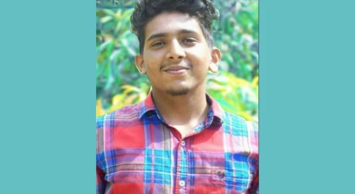 ബംഗലൂരുവില് ട്രെയിനില് നിന്ന് വീണ് മലയാളി യുവാവ് മരിച്ചു ബംഗലൂരുവില് ട്രെയിനില് നിന്ന് വീണ് മലയാളി യുവാവ് മരിച്ചു