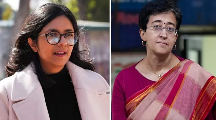 അഫ്സല് ഗുരുവിനു വേണ്ടി വാദിച്ചവരുടെ മകള് ; വിമര്ശിച്ച് സ്വാതി മലിവാൾ അഫ്സല് ഗുരുവിനു വേണ്ടി വാദിച്ചവരുടെ മകള് ; വിമര്ശിച്ച് സ്വാതി മലിവാൾ