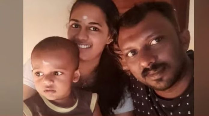 ബൈക്കിന് പിന്നില് ടിപ്പര് ലോറി ഇടിച്ചു ; കര്ണാടകയില് മൂന്നംഗ മലയാളി കുടുംബം മരിച്ചു ബൈക്കിന് പിന്നില് ടിപ്പര് ലോറി ഇടിച്ചു ; കര്ണാടകയില് മൂന്നംഗ മലയാളി കുടുംബം മരിച്ചു