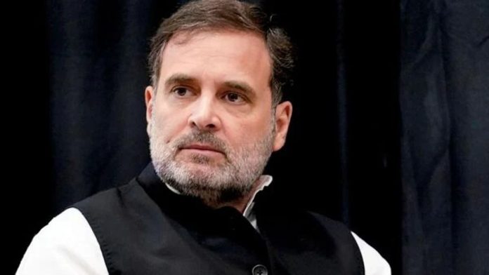 എന്.ഡി.എ നേതാക്കള്ക്കെതിരെ പരാതി നല്കി കോണ്ഗ്രസ് എന്.ഡി.എ നേതാക്കള്ക്കെതിരെ പരാതി നല്കി കോണ്ഗ്രസ്