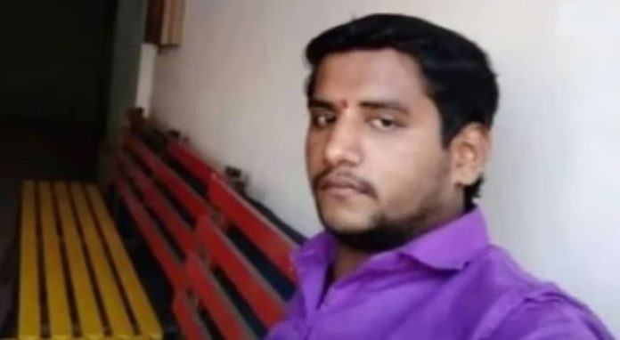 പോലീസിന്റെ തോക്ക് തട്ടിപ്പറിച്ച് രക്ഷപ്പെടാൻ ശ്രമം ; നഴ്സറി കുട്ടികളെ പീഡിപ്പിച്ച പ്രതി വെടിയേറ്റ് മരിച്ചു പോലീസിന്റെ തോക്ക് തട്ടിപ്പറിച്ച് രക്ഷപ്പെടാൻ ശ്രമം ; നഴ്സറി കുട്ടികളെ പീഡിപ്പിച്ച പ്രതി വെടിയേറ്റ് മരിച്ചു
