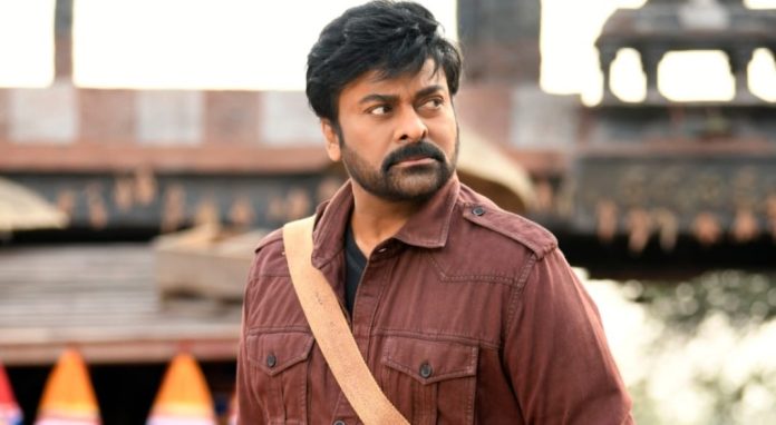 ഔട്ട്സ്റ്റാൻഡിങ് അച്ചീവ്മെന്റ് അവാർഡ് കരസ്ഥമാക്കി ചിരഞ്ജീവി ഔട്ട്സ്റ്റാൻഡിങ് അച്ചീവ്മെന്റ് അവാർഡ് കരസ്ഥമാക്കി ചിരഞ്ജീവി