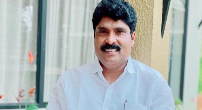ഉരുള്പൊട്ടൽ ദുരന്തം : കാണാതായവര്ക്കായുള്ള തിരച്ചില് പുനരാരംഭിക്കണം: ടി. സിദ്ദിഖ് ഉരുള്പൊട്ടൽ ദുരന്തം : കാണാതായവര്ക്കായുള്ള തിരച്ചില് പുനരാരംഭിക്കണം: ടി. സിദ്ദിഖ്