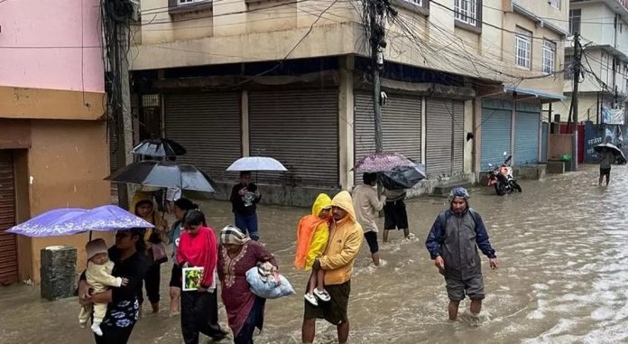 നേപ്പാളിൽ കനത്ത പ്രളയം : 59 മരണം, 44 പേരെ കാണാതായി നേപ്പാളിൽ കനത്ത പ്രളയം : 59 മരണം, 44 പേരെ കാണാതായി