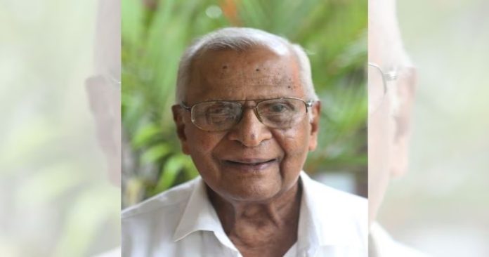 അനാട്ടമി വിഭാഗത്തിന് വിട്ടുനല്കരുത് ; ലോറന്സിന്റെ മൃതദേഹം മോര്ച്ചറിയില് തന്നെ സൂക്ഷിക്കണമെന്ന് ഹൈക്കോടതി അനാട്ടമി വിഭാഗത്തിന് വിട്ടുനല്കരുത് ; ലോറന്സിന്റെ മൃതദേഹം മോര്ച്ചറിയില് തന്നെ സൂക്ഷിക്കണമെന്ന് ഹൈക്കോടതി