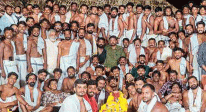 ഏറ്റവും കൂടുതൽ തവണ മന്നം ട്രോഫിയിൽ മുത്തമിട്ട ചരിത്രം കോറ്റാത്തൂർ-കൈതക്കോടിക്ക് സ്വന്തം ഏറ്റവും കൂടുതൽ തവണ മന്നം ട്രോഫിയിൽ മുത്തമിട്ട ചരിത്രം കോറ്റാത്തൂർ-കൈതക്കോടിക്ക് സ്വന്തം