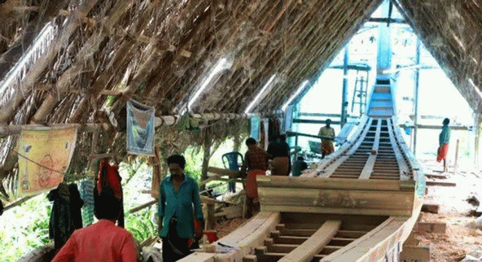 പൂവത്തൂർ പടിഞ്ഞാറ് പുത്തൻ പള്ളിയോടം അഞ്ചിന് നീരണിയും പൂവത്തൂർ പടിഞ്ഞാറ് പുത്തൻ പള്ളിയോടം അഞ്ചിന് നീരണിയും