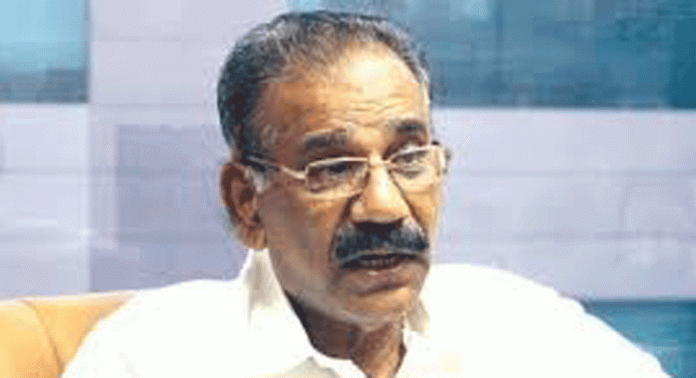 എൻസിപി നേതാവ് എകെ ശശീന്ദ്രനെ മന്ത്രിസ്ഥാനത്തുനിന്ന് മാറ്റുമോ എന്ന കാര്യത്തില് നിര്ണായക തീരുമാനം ഇന്നുണ്ടാകും എൻസിപി നേതാവ് എകെ ശശീന്ദ്രനെ മന്ത്രിസ്ഥാനത്തുനിന്ന് മാറ്റുമോ എന്ന കാര്യത്തില് നിര്ണായക തീരുമാനം ഇന്നുണ്ടാകും