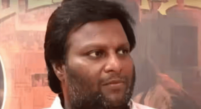 പഞ്ചാമൃതത്തില് ഗര്ഭനിരോധന ഗുളികയെന്ന് പരാമര്ശം ; തമിഴ് ചലച്ചിത്ര സംവിധായകൻ മോഹൻ ജി അറസ്റ്റില് പഞ്ചാമൃതത്തില് ഗര്ഭനിരോധന ഗുളികയെന്ന് പരാമര്ശം ; തമിഴ് ചലച്ചിത്ര സംവിധായകൻ മോഹൻ ജി അറസ്റ്റില്