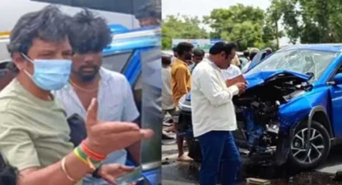 തമിഴ്നാട്ടിലെ കള്ളകുറിച്ചിക്ക് അടുത്തുവെച്ച് തമിഴ് നടൻ ജീവയുടെ കാർ അപകടത്തിൽ പെട്ടു തമിഴ്നാട്ടിലെ കള്ളകുറിച്ചിക്ക് അടുത്തുവെച്ച് തമിഴ് നടൻ ജീവയുടെ കാർ അപകടത്തിൽ പെട്ടു