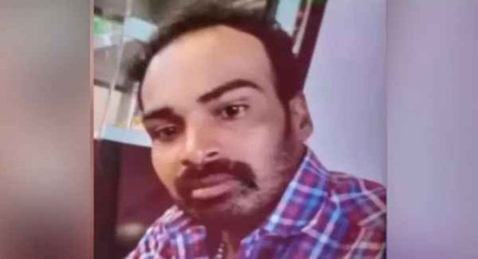 ലൈംഗികാതിക്രമം തടഞ്ഞ യുവതിയെ വെട്ടിപ്പരിക്കേൽപിച്ച സംഭവത്തിലെ പ്രതിയെ വിഷം കഴിച്ച നിലയിൽ ലൈംഗികാതിക്രമം തടഞ്ഞ യുവതിയെ വെട്ടിപ്പരിക്കേൽപിച്ച സംഭവത്തിലെ പ്രതിയെ വിഷം കഴിച്ച നിലയിൽ