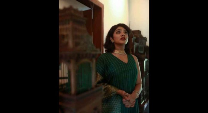സോഷ്യൽ മീഡിയയിലൂടെ അപകീർത്തിപ്പെടുത്തുന്നുവെന്ന പരാതിയുമായി നടി റിമ കല്ലിങ്കൽ സോഷ്യൽ മീഡിയയിലൂടെ അപകീർത്തിപ്പെടുത്തുന്നുവെന്ന പരാതിയുമായി നടി റിമ കല്ലിങ്കൽ