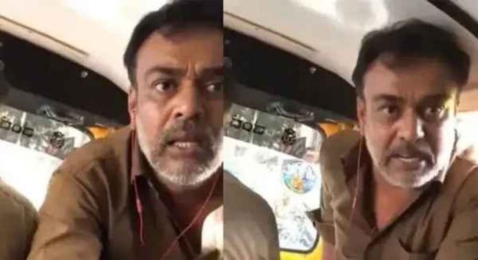 യാത്രക്കാരിയെ അപമാനിച്ച് ഓട്ടോ ഡ്രൈവര് , ജാമ്യത്തിലിറക്കാന് പണം പിരിച്ച് നാട്ടുകാര് യാത്രക്കാരിയെ അപമാനിച്ച് ഓട്ടോ ഡ്രൈവര് , ജാമ്യത്തിലിറക്കാന് പണം പിരിച്ച് നാട്ടുകാര്