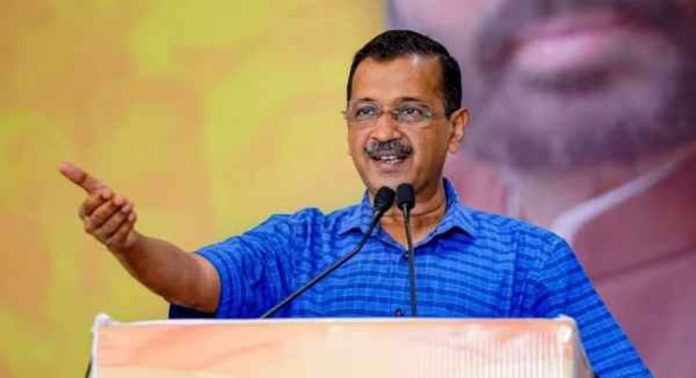 കെജ്രിവാൾ ഇന്ന് രാജിവെക്കും , പുതിയ മുഖ്യമന്ത്രി ആരെന്ന് ഇന്ന് എംഎൽഎമാരുടെ യോഗത്തിൽ തീരുമാനിക്കും കെജ്രിവാൾ ഇന്ന് രാജിവെക്കും , പുതിയ മുഖ്യമന്ത്രി ആരെന്ന് ഇന്ന് എംഎൽഎമാരുടെ യോഗത്തിൽ തീരുമാനിക്കും