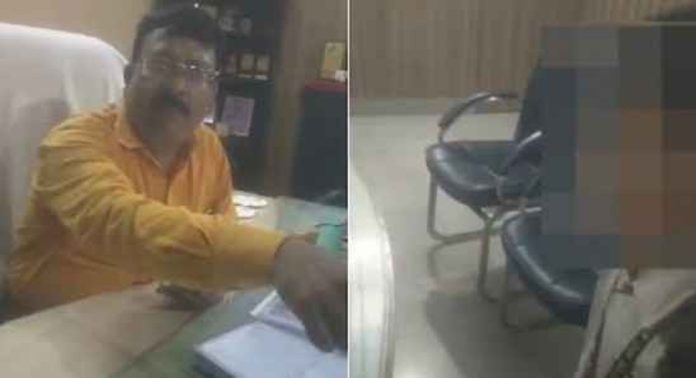 യുപിയിൽ മാംസഭക്ഷണം കൊണ്ടുവന്നെന്ന് ആരോപിച്ച് സ്കൂള് വിദ്യാർത്ഥിയെ പുറത്താക്കി യുപിയിൽ മാംസഭക്ഷണം കൊണ്ടുവന്നെന്ന് ആരോപിച്ച് സ്കൂള് വിദ്യാർത്ഥിയെ പുറത്താക്കി