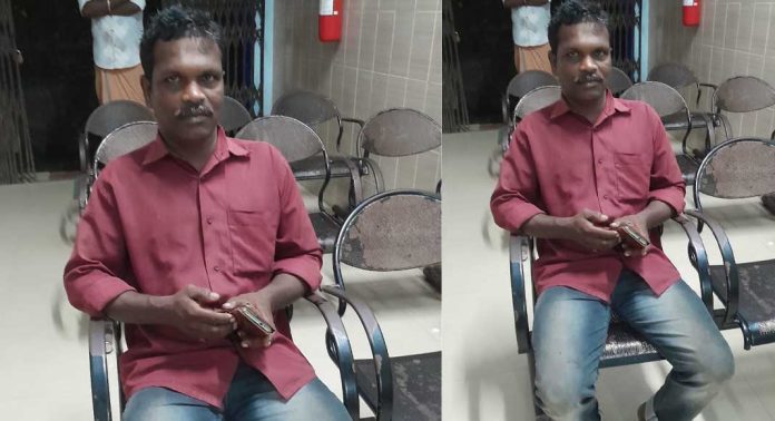തണ്ണിത്തോട്ടിൽ ബൈക്ക് യാത്രക്കാരന് നേരെ കാട്ടാന ; രക്ഷപെട്ടത് തലനാരിഴക്ക് തണ്ണിത്തോട്ടിൽ ബൈക്ക് യാത്രക്കാരന് നേരെ കാട്ടാന ; രക്ഷപെട്ടത് തലനാരിഴക്ക്