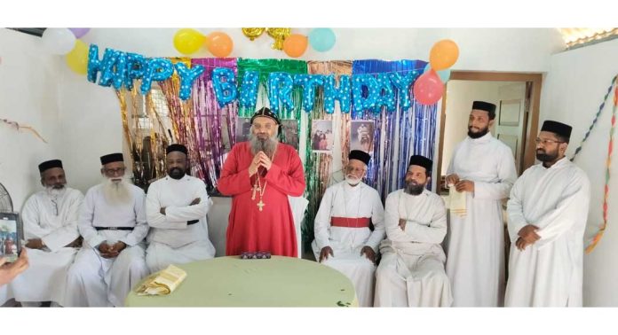 64-ാം ജന്മദിനം കാരുണ്യ ഭവനിൽ ആഘോഷിച്ച് ഏബ്രഹാം മാർ എപ്പിഫാനിയോസ് മെത്രാപ്പൊലീത്ത 64-ാം ജന്മദിനം കാരുണ്യ ഭവനിൽ ആഘോഷിച്ച് ഏബ്രഹാം മാർ എപ്പിഫാനിയോസ് മെത്രാപ്പൊലീത്ത