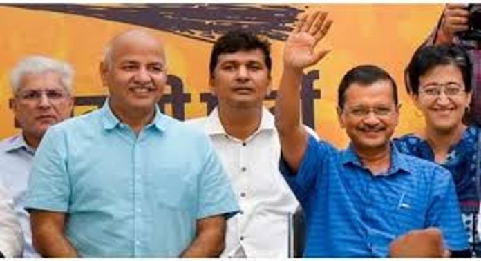 കെജ്രിവാളും മനീഷ് സിസോദിയയും തമ്മിലുള്ള കൂടിക്കാഴ്ച ഇന്ന് കെജ്രിവാളും മനീഷ് സിസോദിയയും തമ്മിലുള്ള കൂടിക്കാഴ്ച ഇന്ന്