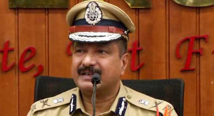 മയക്കുമരുന്ന് കേസുകളിൽ വേഗം ചാർജ് ഷീറ്റ്, രാത്രികാല പോലീസ് പട്രോളിങ് ശക്തിപ്പെടുത്തും, നിര്ദേശം നൽകി ഡിജിപി മയക്കുമരുന്ന് കേസുകളിൽ വേഗം ചാർജ് ഷീറ്റ്, രാത്രികാല പോലീസ് പട്രോളിങ് ശക്തിപ്പെടുത്തും, നിര്ദേശം നൽകി ഡിജിപി