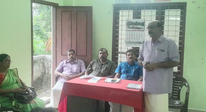 കേരള പ്രവാസി ഫെഡറേഷൻ കോന്നി മണ്ഡലം സമ്മേളനം നടന്നു കേരള പ്രവാസി ഫെഡറേഷൻ കോന്നി മണ്ഡലം സമ്മേളനം നടന്നു
