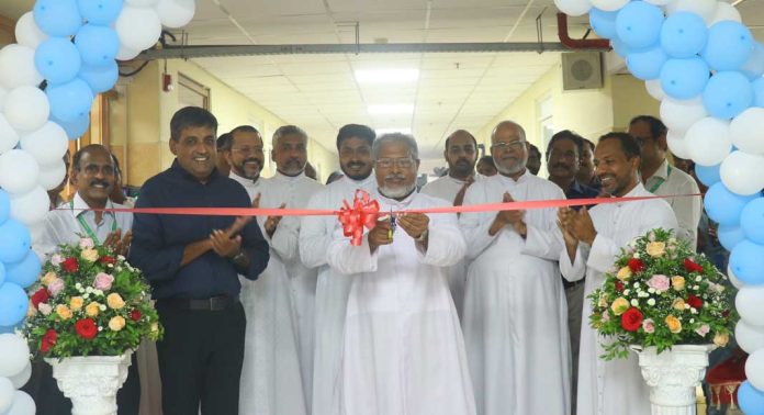 പുഷ്പഗിരിയിൽ നവീകരിച്ച ഡെന്റൽ ഓ പി പ്രവർത്തനമാരംഭിച്ചു പുഷ്പഗിരിയിൽ നവീകരിച്ച ഡെന്റൽ ഓ പി പ്രവർത്തനമാരംഭിച്ചു
