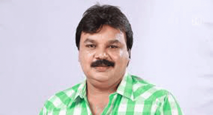 ബലാത്സംഗ കേസില് നടൻ ഇടവേള ബാബു അറസ്റ്റിൽ ബലാത്സംഗ കേസില് നടൻ ഇടവേള ബാബു അറസ്റ്റിൽ