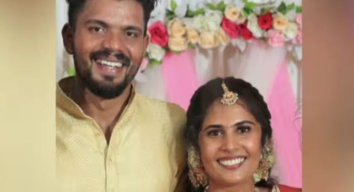 ഇരുകാലിനും സർജറി കഴിഞ്ഞു , ആരോഗ്യസ്ഥിതി സാധാരണനിലയിൽ ; ശ്രുതി ആശുപത്രിയിൽ തുടരുന്നു ഇരുകാലിനും സർജറി കഴിഞ്ഞു , ആരോഗ്യസ്ഥിതി സാധാരണനിലയിൽ ; ശ്രുതി ആശുപത്രിയിൽ തുടരുന്നു