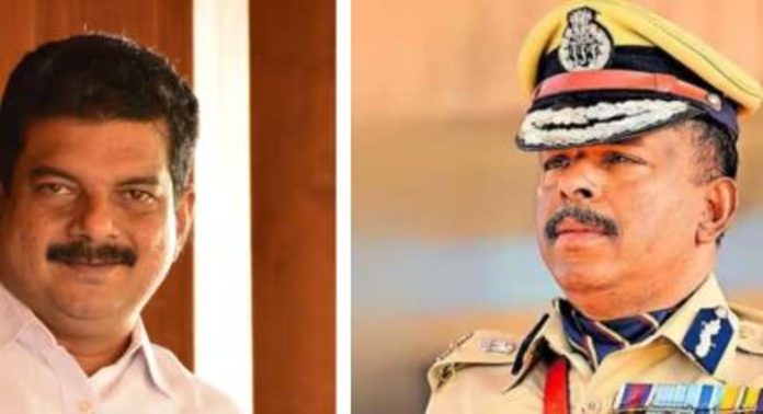പി.വി. അന്വര് എം.എല്.എ.യുടെ ആരോപണം ; എ.ഡി.ജി.പി അജിത്കുമാറിനെ സംരക്ഷിച്ച് സംസ്ഥാന സര്ക്കാര് പി.വി. അന്വര് എം.എല്.എ.യുടെ ആരോപണം ; എ.ഡി.ജി.പി അജിത്കുമാറിനെ സംരക്ഷിച്ച് സംസ്ഥാന സര്ക്കാര്