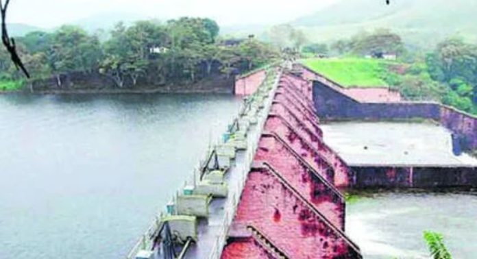 മുല്ലപ്പെരിയാർ ; സുരക്ഷാ പരിശോധനയ്ക്ക് പച്ചക്കൊടി, തമിഴ്നാടിന്റെ എതിർപ്പ് തള്ളി മേൽനോട്ട സമിതി മുല്ലപ്പെരിയാർ ; സുരക്ഷാ പരിശോധനയ്ക്ക് പച്ചക്കൊടി, തമിഴ്നാടിന്റെ എതിർപ്പ് തള്ളി മേൽനോട്ട സമിതി