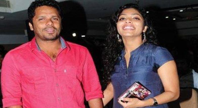 ലഹരി പാർട്ടി നടത്തിയെന്ന ആരോപണം ; ആഷിഖ് അബുവിനും റിമാ കല്ലിങ്കലിനുമെതിരെ അന്വേഷണം ലഹരി പാർട്ടി നടത്തിയെന്ന ആരോപണം ; ആഷിഖ് അബുവിനും റിമാ കല്ലിങ്കലിനുമെതിരെ അന്വേഷണം