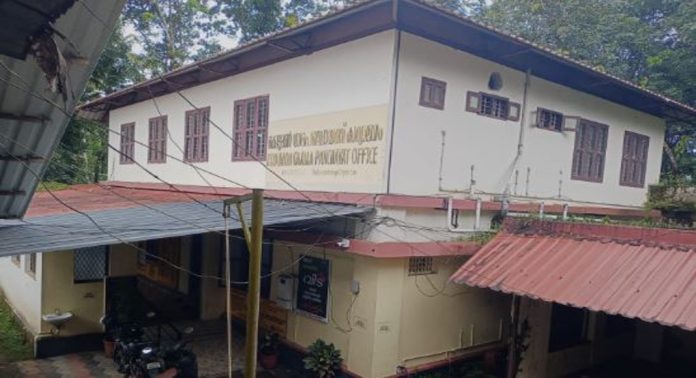 കൊടുമൺ പഞ്ചായത്തിലെ അംഗനവാടികൾക്ക് അനുവദിച്ച ഫണ്ട് ഫലപ്രദമായി ഉപയോഗിച്ചില്ല ; അന്വേഷണം നടത്തണമെന്ന ആവശ്യം ശക്തമാകുന്നു കൊടുമൺ പഞ്ചായത്തിലെ അംഗനവാടികൾക്ക് അനുവദിച്ച ഫണ്ട് ഫലപ്രദമായി ഉപയോഗിച്ചില്ല ; അന്വേഷണം നടത്തണമെന്ന ആവശ്യം ശക്തമാകുന്നു