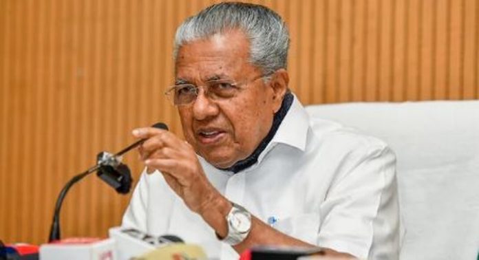 വിവാദങ്ങൾക്കിടെ ഡിജിപിയുമായി വീണ്ടും കൂടിക്കാഴ്ച നടത്തി മുഖ്യമന്ത്രി ; ഒപ്പം ഇന്റലിജന്സ് മേധാവിയും വിവാദങ്ങൾക്കിടെ ഡിജിപിയുമായി വീണ്ടും കൂടിക്കാഴ്ച നടത്തി മുഖ്യമന്ത്രി ; ഒപ്പം ഇന്റലിജന്സ് മേധാവിയും