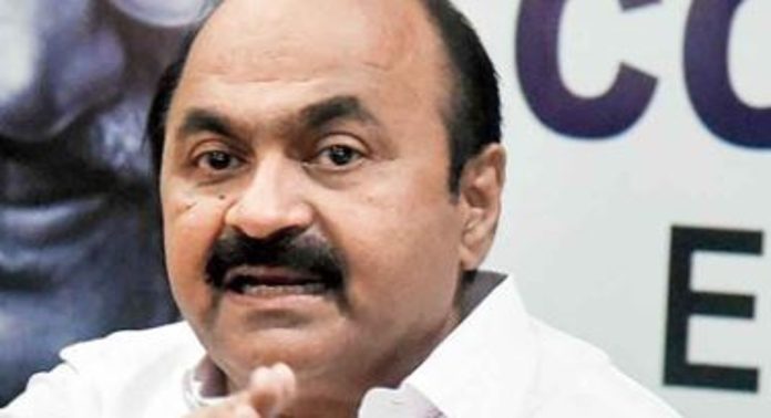 സ്വർണക്കടത്ത് പൊട്ടിക്കൽ സംഘങ്ങളുമായി മുഖ്യമന്ത്രിയുടെ ഓഫീസിന് ബന്ധം ; വി.ഡി സതീശൻ സ്വർണക്കടത്ത് പൊട്ടിക്കൽ സംഘങ്ങളുമായി മുഖ്യമന്ത്രിയുടെ ഓഫീസിന് ബന്ധം ; വി.ഡി സതീശൻ