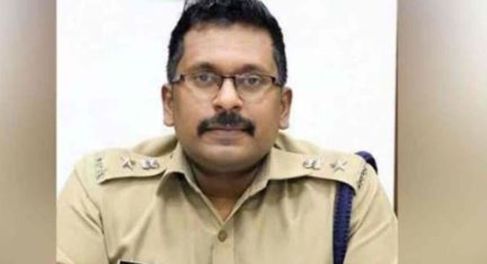 താനൂർ കസ്റ്റഡി മരണം ; സുജിത് ദാസിനെ സി.ബി.ഐ വീണ്ടും ചോദ്യം ചെയ്തു താനൂർ കസ്റ്റഡി മരണം ; സുജിത് ദാസിനെ സി.ബി.ഐ വീണ്ടും ചോദ്യം ചെയ്തു