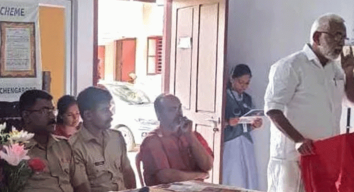 രാജ്യത്തിന്റെ ഭരണഘടനയെക്കുറിച്ച് അറിഞ്ഞും അറിയിച്ചും വിദ്യാര്ത്ഥികള് രാജ്യത്തിന്റെ ഭരണഘടനയെക്കുറിച്ച് അറിഞ്ഞും അറിയിച്ചും വിദ്യാര്ത്ഥികള്