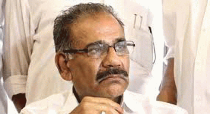 എന്സിപിയില് മന്ത്രിമാറ്റം ഉണ്ടാകുമെന്ന സൂചന നല്കി നേതാക്കള് എന്സിപിയില് മന്ത്രിമാറ്റം ഉണ്ടാകുമെന്ന സൂചന നല്കി നേതാക്കള്