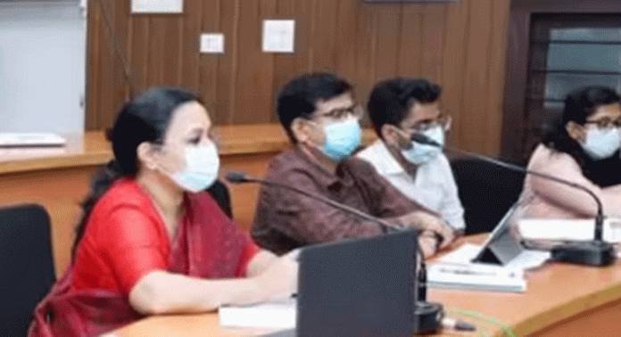 മലപ്പുറം ജില്ലയിൽ നിപ ജാഗ്രത ശക്തമാക്കി ജില്ലാ ഭരണകൂടം മലപ്പുറം ജില്ലയിൽ നിപ ജാഗ്രത ശക്തമാക്കി ജില്ലാ ഭരണകൂടം