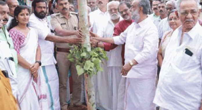 പന്തളത്ത് നവരാത്രി ആഘോഷത്തിന്റെ പന്തലിന് കാൽനാട്ടി പന്തളത്ത് നവരാത്രി ആഘോഷത്തിന്റെ പന്തലിന് കാൽനാട്ടി