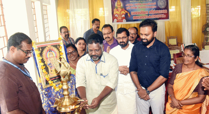 പ്ലാസ്റ്റിക്രഹിത തീര്ഥാടനം ലക്ഷ്യം : ഡെപ്യൂട്ടി സ്പീക്കര് പ്ലാസ്റ്റിക്രഹിത തീര്ഥാടനം ലക്ഷ്യം : ഡെപ്യൂട്ടി സ്പീക്കര്
