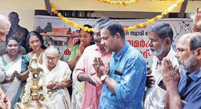 അമ്പലപ്പുഴ ക്ഷേത്രത്തിൽ ആർ.ഒ. പ്ലാന്റ് സമർപ്പിച്ചു അമ്പലപ്പുഴ ക്ഷേത്രത്തിൽ ആർ.ഒ. പ്ലാന്റ് സമർപ്പിച്ചു