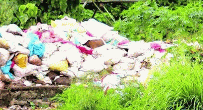 പദ്ധതികൾ നിരവധി ; പക്ഷേ മാലിന്യ പ്രശ്നത്തിന് പരിഹാരമായില്ല പദ്ധതികൾ നിരവധി ; പക്ഷേ മാലിന്യ പ്രശ്നത്തിന് പരിഹാരമായില്ല