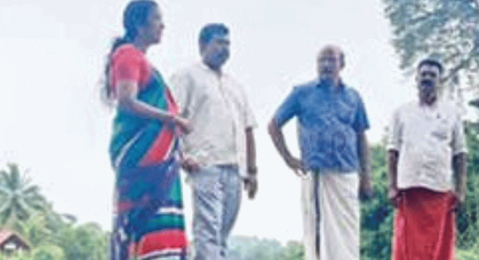 പന്തളം മഹാദേവർ ക്ഷേത്രത്തിനുസമീപമുള്ള പുലിമുട്ട് സംരക്ഷിക്കും പന്തളം മഹാദേവർ ക്ഷേത്രത്തിനുസമീപമുള്ള പുലിമുട്ട് സംരക്ഷിക്കും