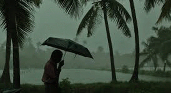 കേന്ദ്ര കാലാവസ്ഥാവകുപ്പ് അടുത്ത 5 ദിവസത്തേക്ക് കേരളത്തിൽ മഴ സാധ്യത പ്രവചിച്ചു കേന്ദ്ര കാലാവസ്ഥാവകുപ്പ് അടുത്ത 5 ദിവസത്തേക്ക് കേരളത്തിൽ മഴ സാധ്യത പ്രവചിച്ചു