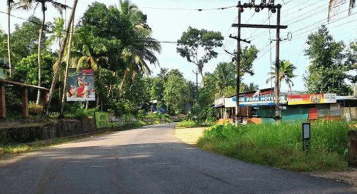 മണ്ണാറക്കുളഞ്ഞി – ഇലവുങ്കൽ ശബരിമല പാതയുടെ വികസനം നീളുന്നു മണ്ണാറക്കുളഞ്ഞി – ഇലവുങ്കൽ ശബരിമല പാതയുടെ വികസനം നീളുന്നു