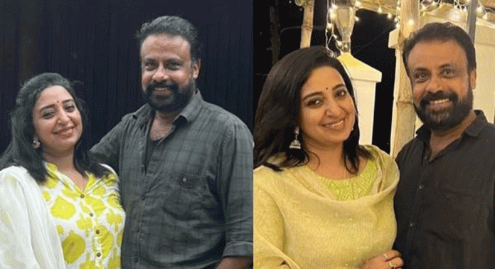 29 വര്ഷത്തെ ഒന്നിച്ചുളള ജീവിതം, ദൈവത്തിന് നന്ദി ; സന്തോഷം പങ്കുവെച്ച് സോന നായര് 29 വര്ഷത്തെ ഒന്നിച്ചുളള ജീവിതം, ദൈവത്തിന് നന്ദി ; സന്തോഷം പങ്കുവെച്ച് സോന നായര്